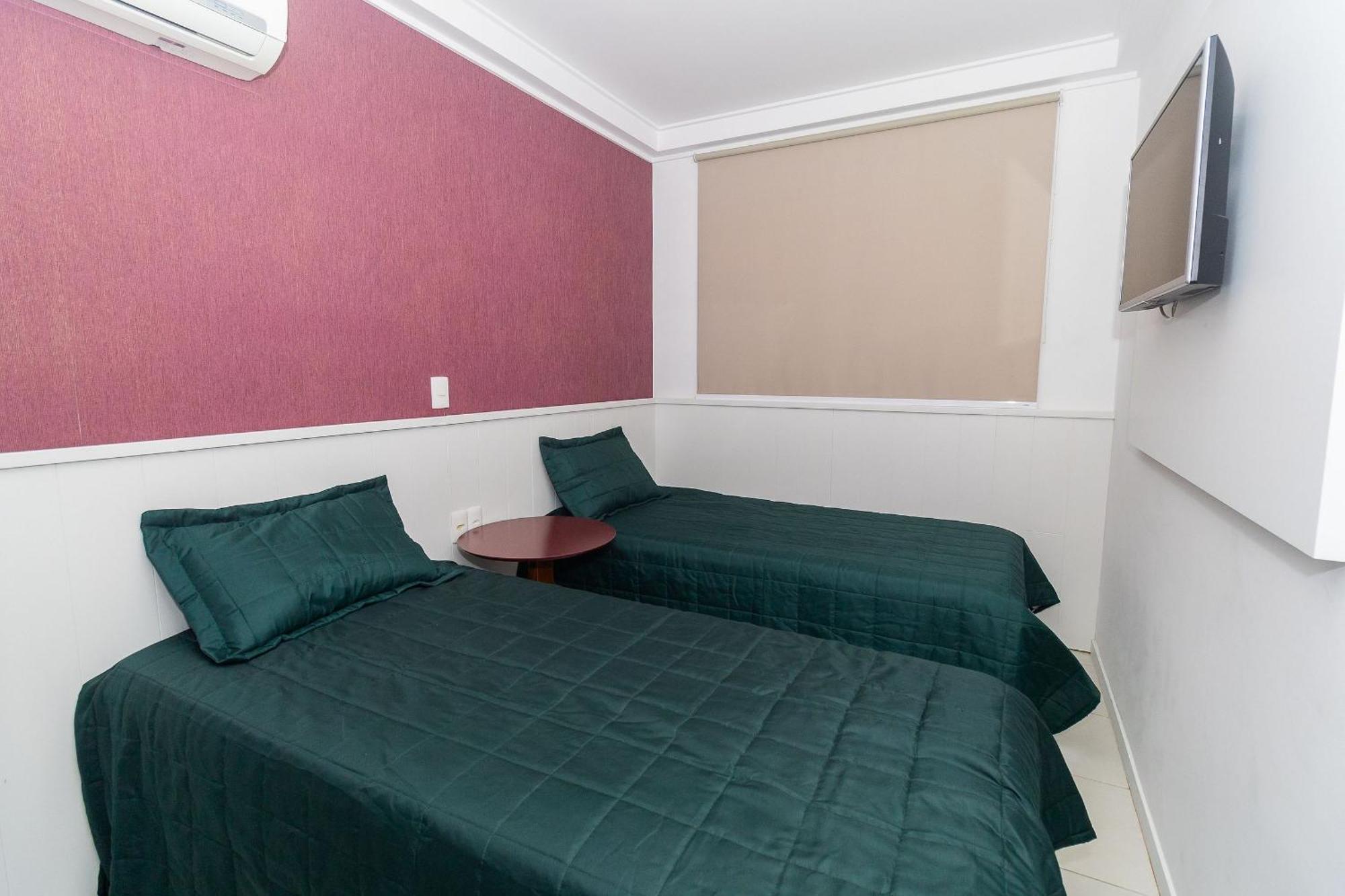 Cardeal 206B - Aconchegante Apartamento Na Praia De Bombas - 2 Dormitorios 5 Pessoas - Bombinhas Luaran gambar